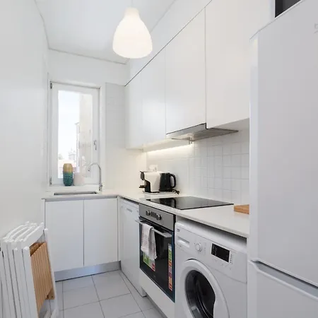 דירה Roomy Flat - Terrace & Se View